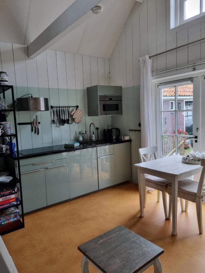 Bed En Breakfast Onder Aan De Dijk Warder Dış mekan fotoğraf