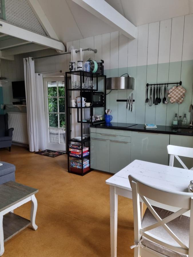 Bed En Breakfast Onder Aan De Dijk Warder Dış mekan fotoğraf